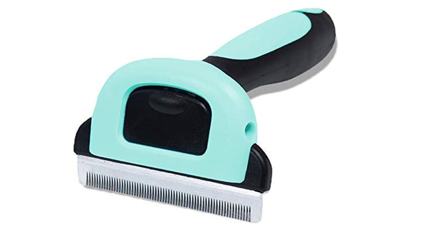 SunGrow Dog & Cat Deshedding Brush, Minimizes Shedding