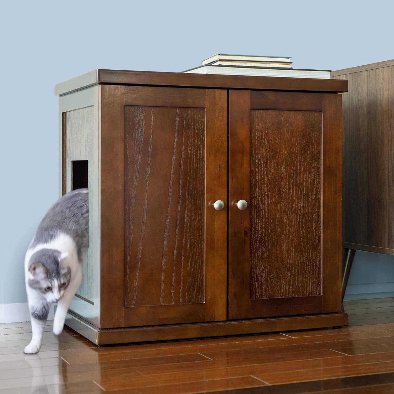 The Refined Feline Deluxe Cat Litter Box