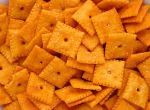 Can Dogs Eat Cheez-Its? Vet-Approved Health & Safety Facts Hepper Pet