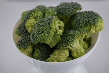Can Guinea Pigs Eat Broccoli? Vet-Approved Nutritional Science & Info