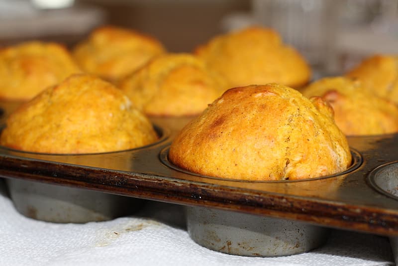 freshly baked cornbread