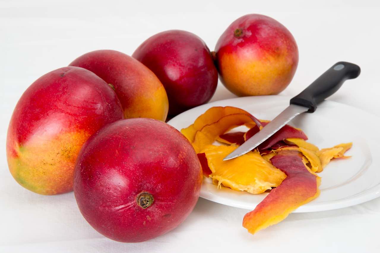 mango on plate