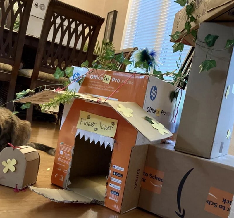 DIY cardboard cat tree