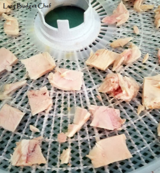 How to Make Dried Tuna Fish Cat Treats