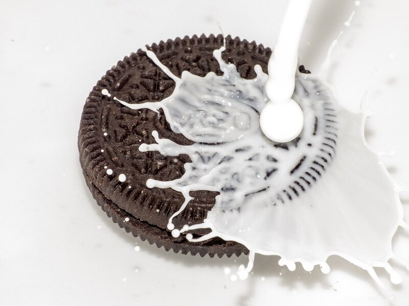 oreo cookie with milk