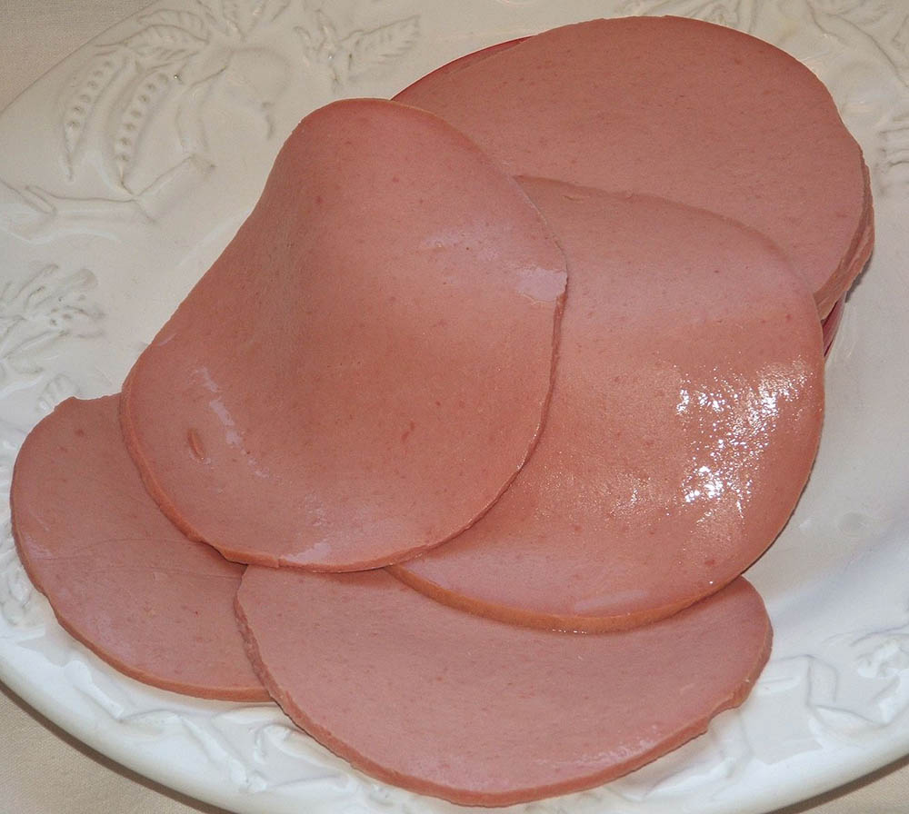 slices of bologne