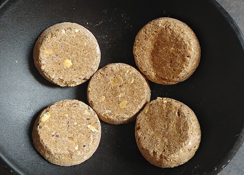 Chippin Smokehouse BBQ Pumpkin & Cricket Dog Treats on a pan