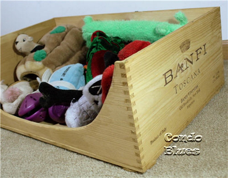 DIY dog toy box