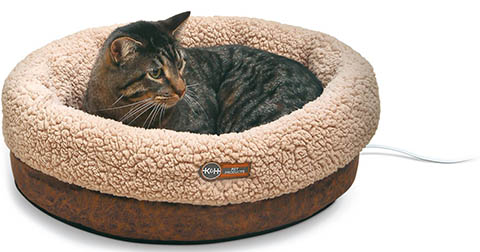 K&H Pet Products Thermo-Snuggle Cup Bomber Heated Dog & Cat Bed