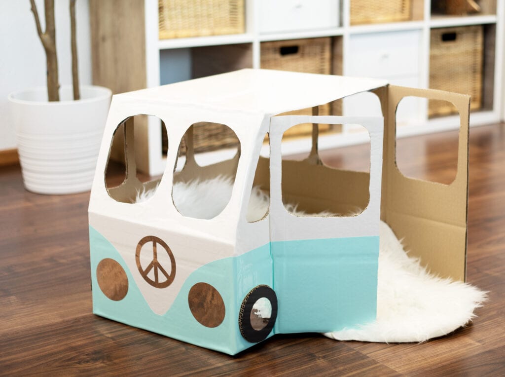 DIY Cardboard Cat House by D-C-Home