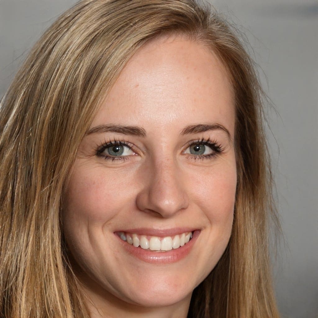Picture of Lindsey Stanton