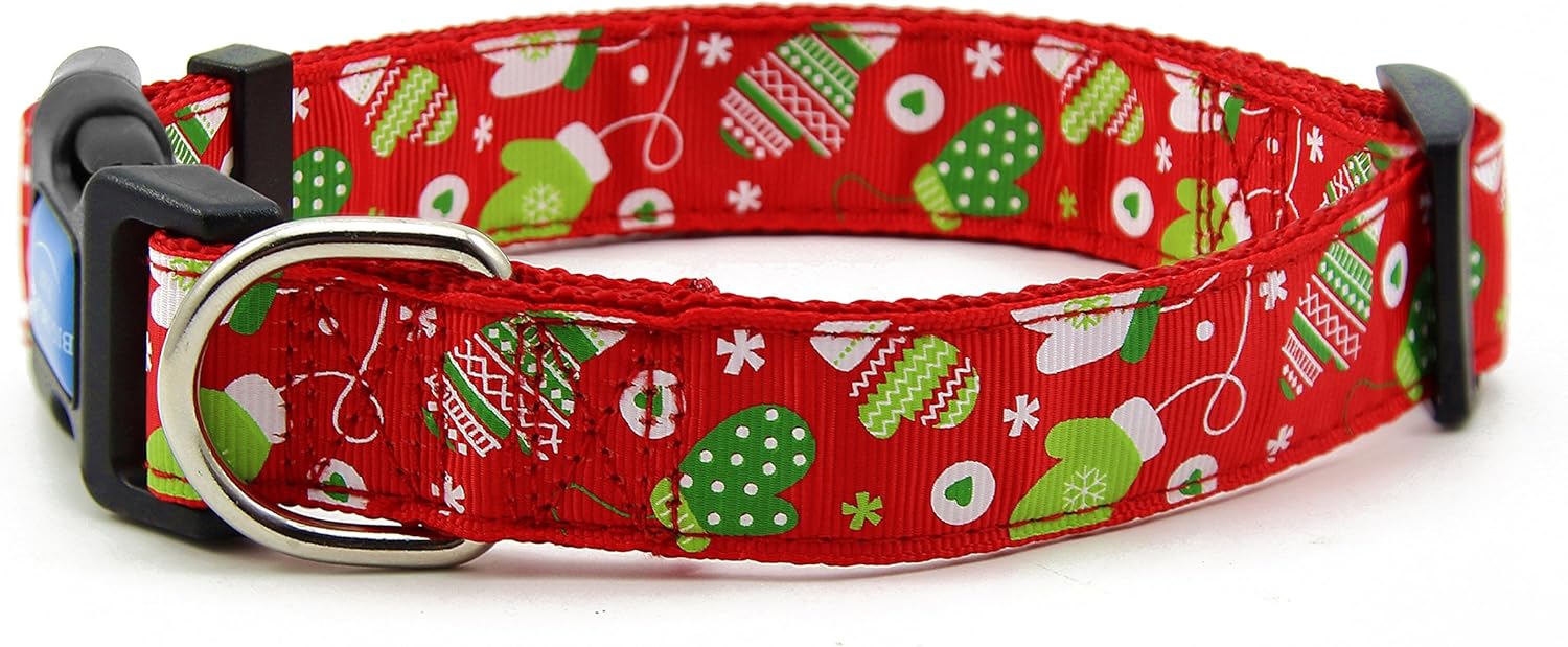 Big Smile Paw Nylon Dog Collar, Christmas/Winter Theme