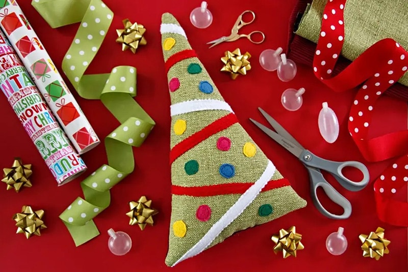 Squeaky Stuffed Christmas Tree