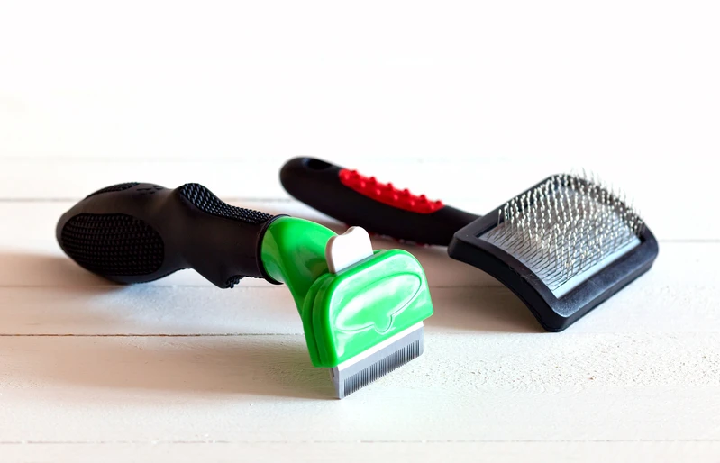furminators grooming deshedding brush tools for pet cats and dogs
