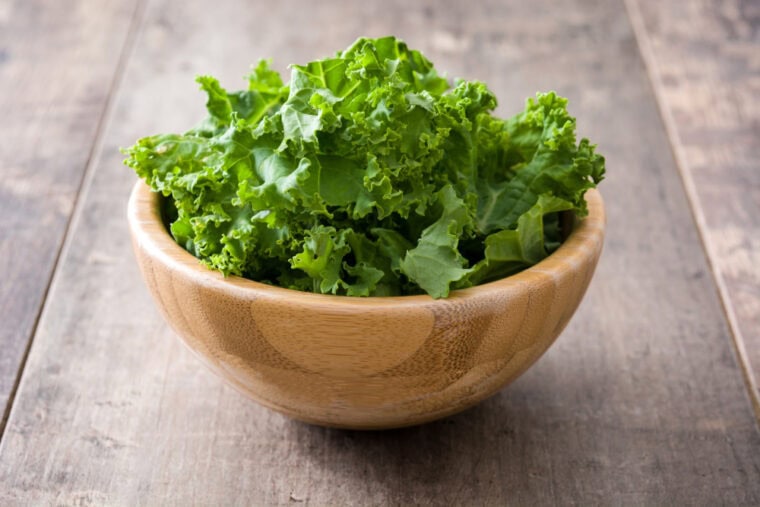 View of Can Guinea Pigs Eat Kale? Vet Reviewed Facts & FAQ | Hepper Pet Resources