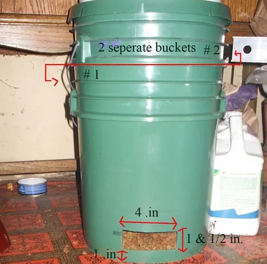 Auto Cat Feeder from buckets