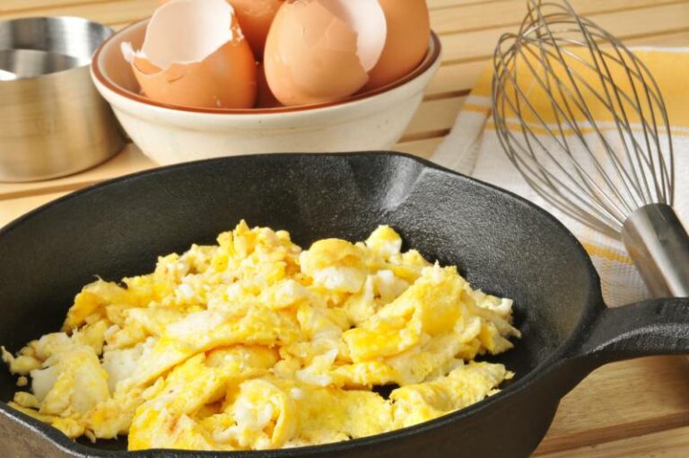 How to Cook Eggs for Dogs 3 VetApproved Recipes & Safety Guide