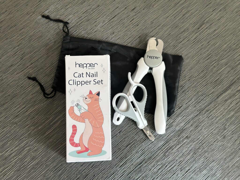 Hepper Nail Clippers Set with Box and Bag