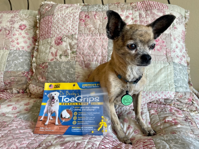 unboxing dr. buzby's toegrips with Papyrus