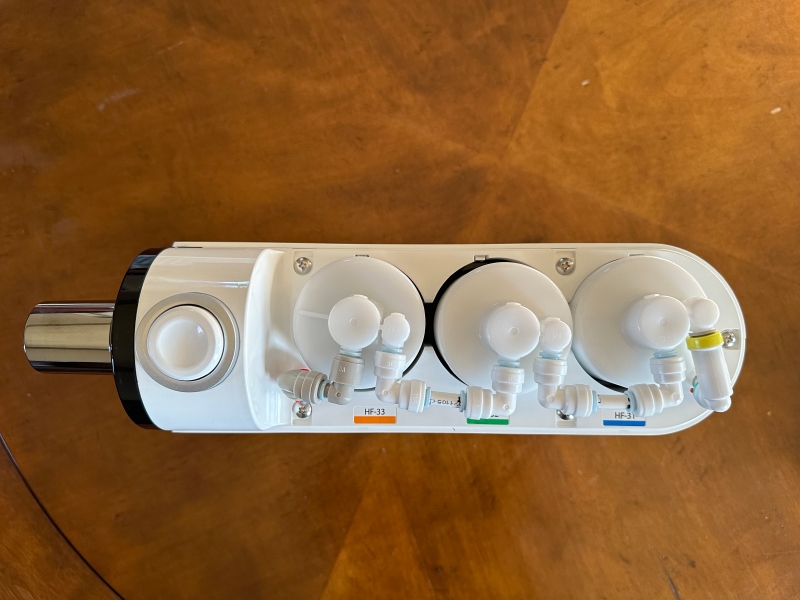 Brondell Cypress Three-Stage Countertop Water Filtration System - top view of the product