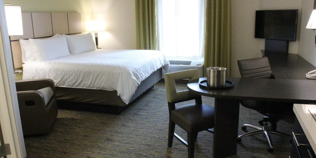 Candlewood Suites Valdosta Mall