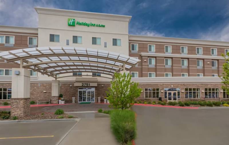 Holiday Inn & Suites Grand Junction-Airport