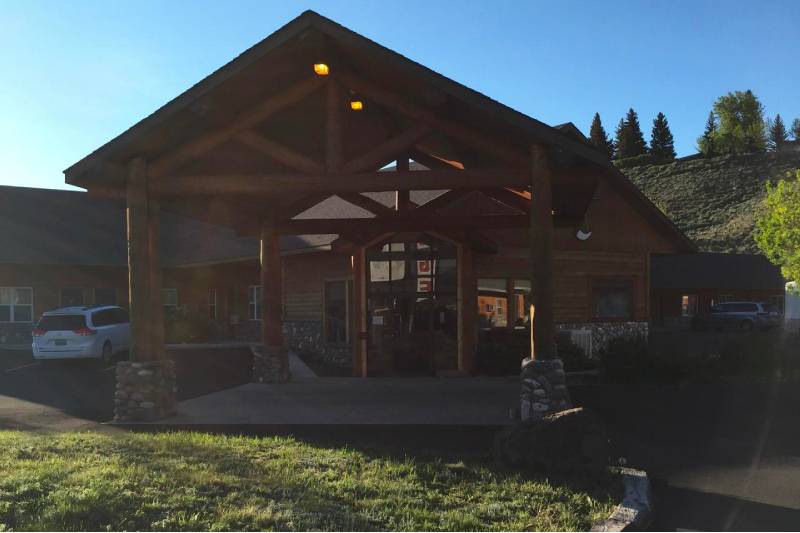 Holiday Lodge