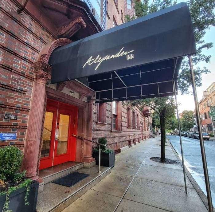 The Alexander Inn