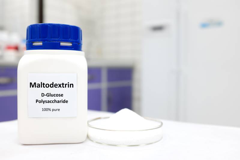 maltodextrin with powder in petri dish