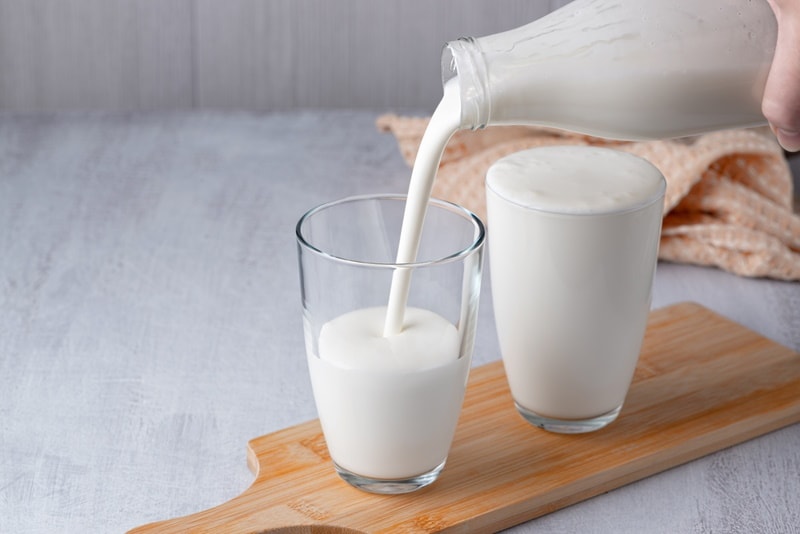 pouring buttermilk