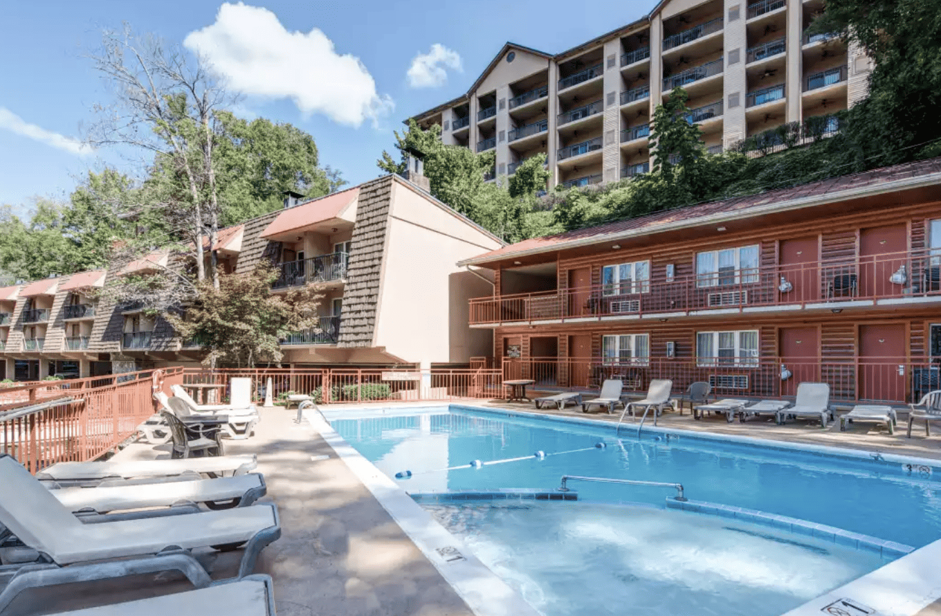 Quality Inn Creekside Downtown Gatlinburg