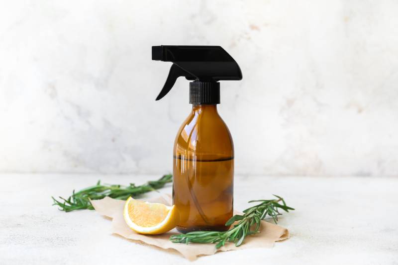 lemon rosemary spray repellents