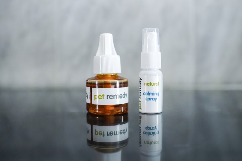 Pet Remedy Natural Bird Calming Kit - diffuser and calming spray