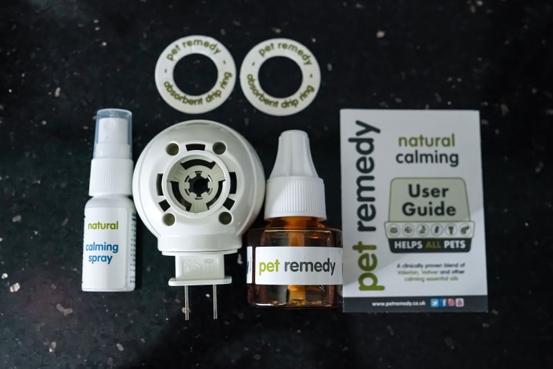 Pet Remedy Natural Bird Calming Kit - product contents