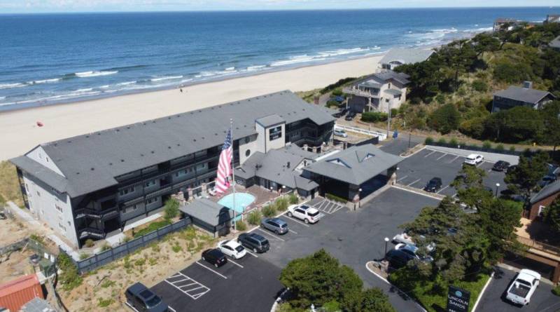 Lincoln Sands Oceanfront Resort