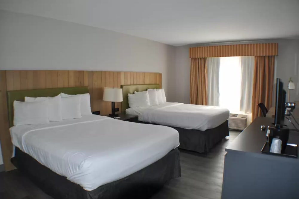 Country Inn & Suites by Radisson Topeka West