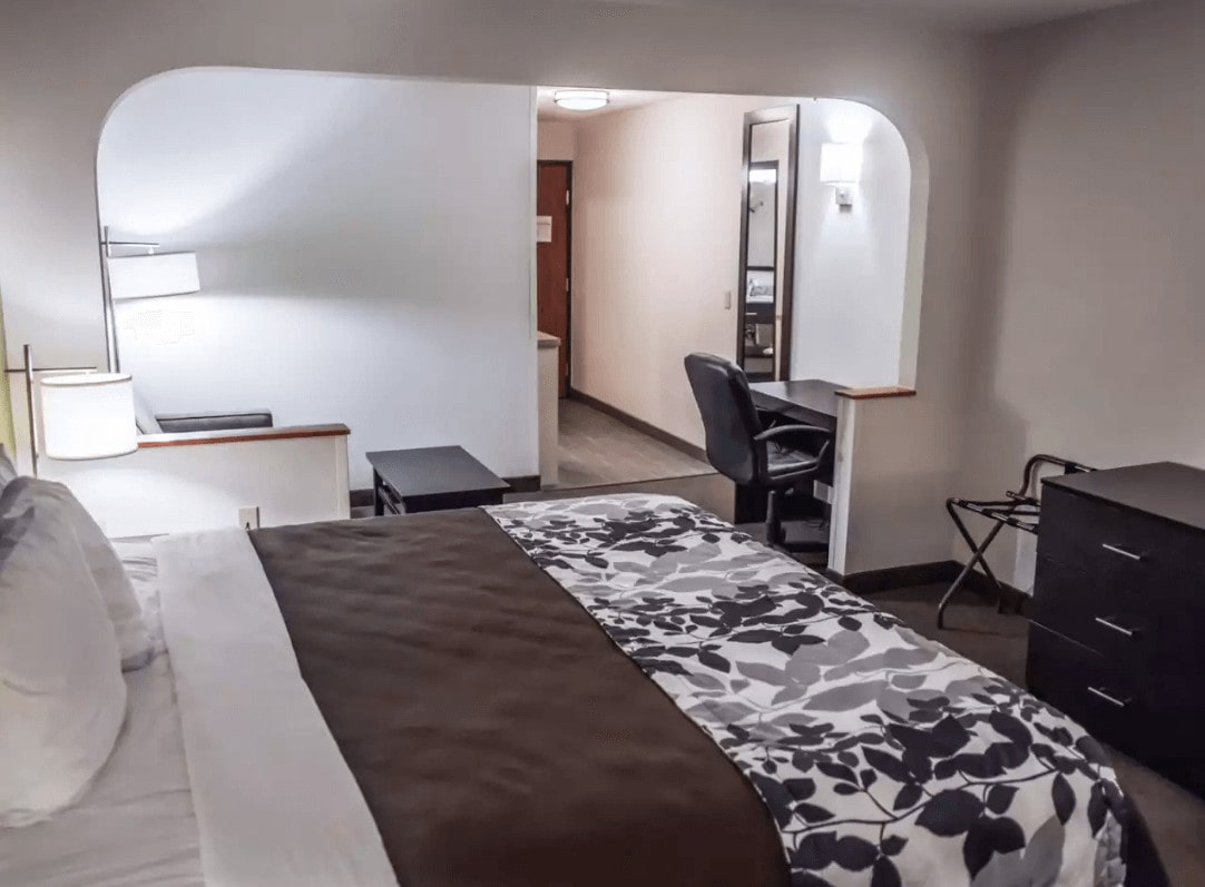 Sleep Inn & Suites Topeka