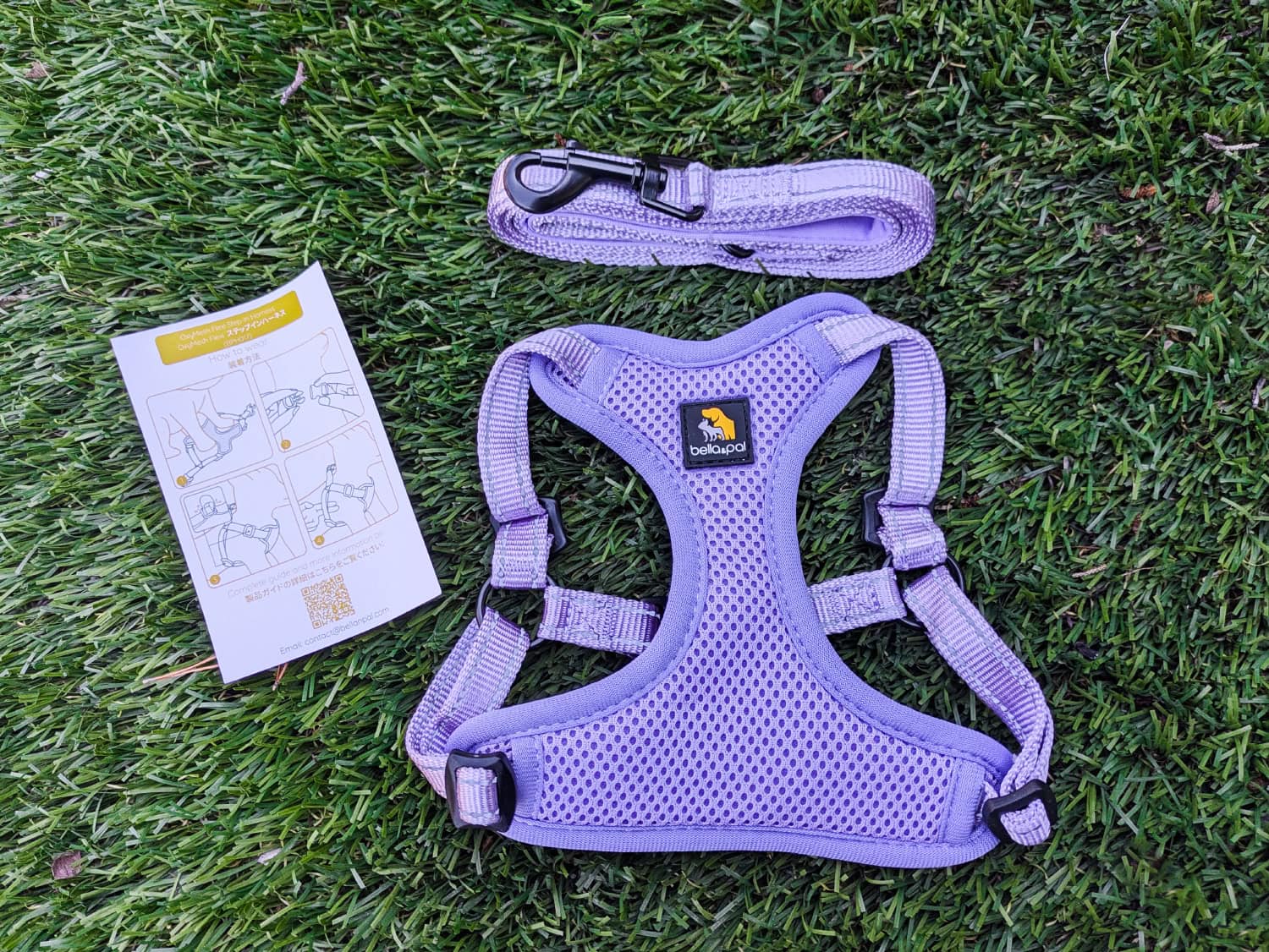 Bella & Pal Dog Gear - harness and leash set and manual